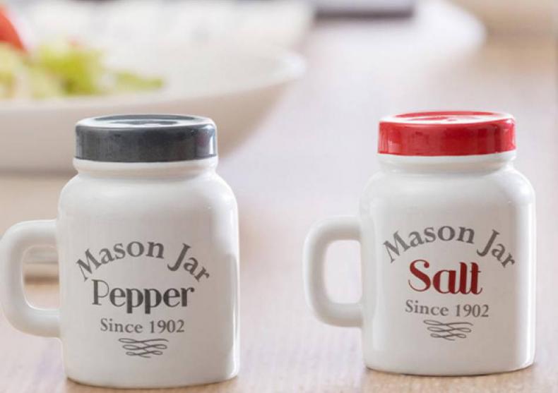 Set Solnite Mason Jar -- Sare si piper in stil vintage. image