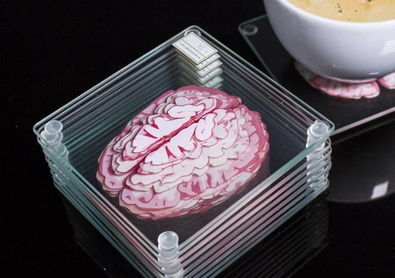 Resigilat: Brain Specimen -- Disecare la un ceai image
