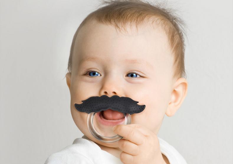 Jucarie dentara Mustati- Pentru cel mai chipes bebe! image