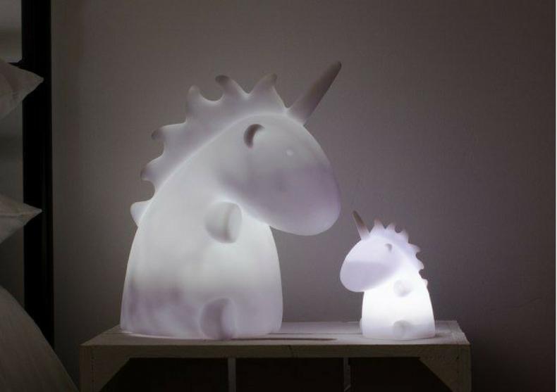 Unicorn Light -- Magia culorii, magie de unicorn image