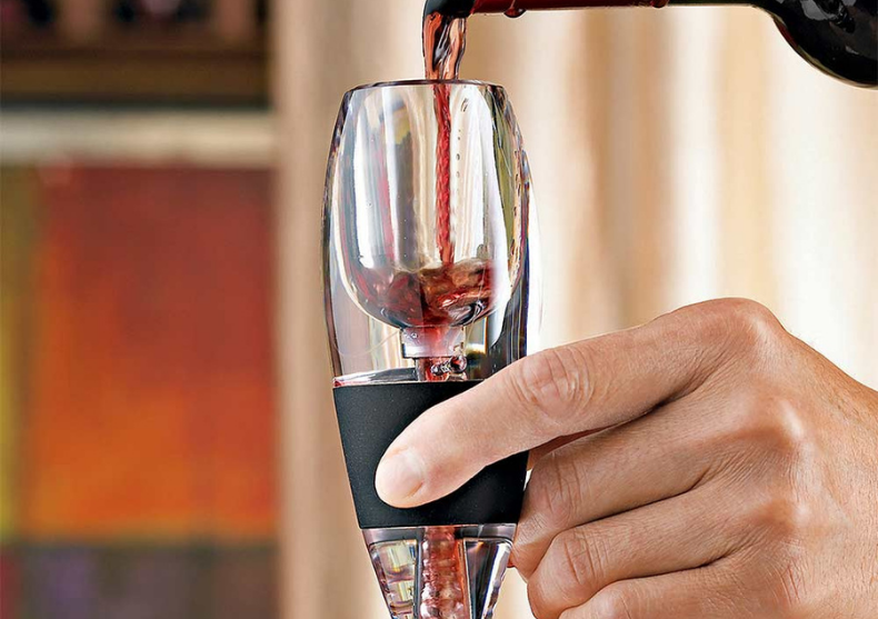 Separation chimney Belongs Decantor de vin de 14 x 5cm cu sistem de aerisire, cu stand anti-picurare  inclus | Smuff® — Magazinul de traZnai