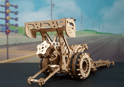 Top Fuel Dragster - Model mecanic din lemn