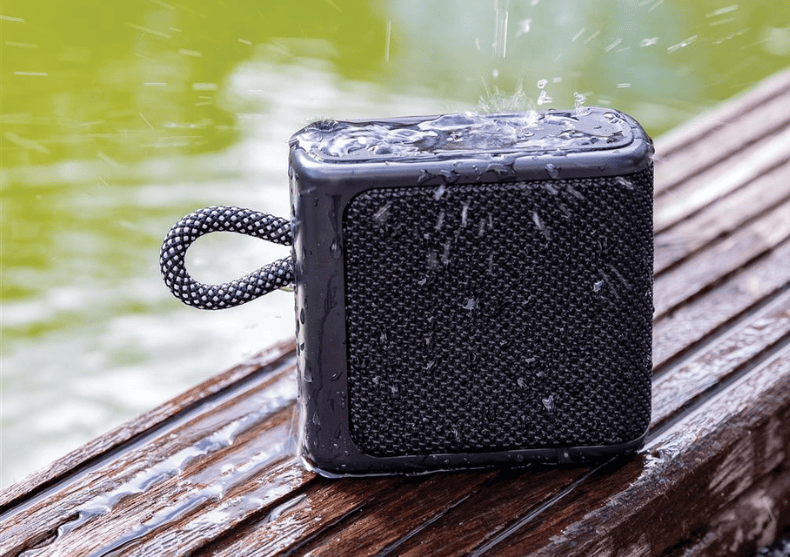 Boxa Splash - Difuzor portabil rezistent la apa image