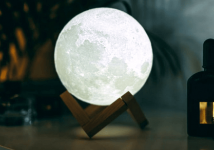 Lampa Moon 3D - O atmosfera divina