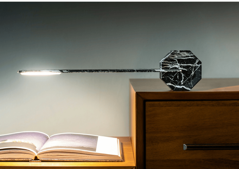 Octagon One -- lampa portabila de birou image