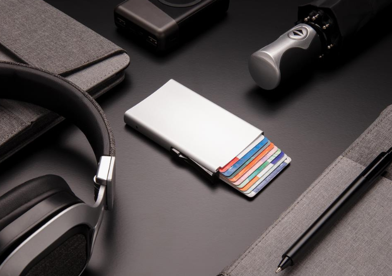 Cardholder RFID aluminium -- protectorul cardurilor 24/7 image