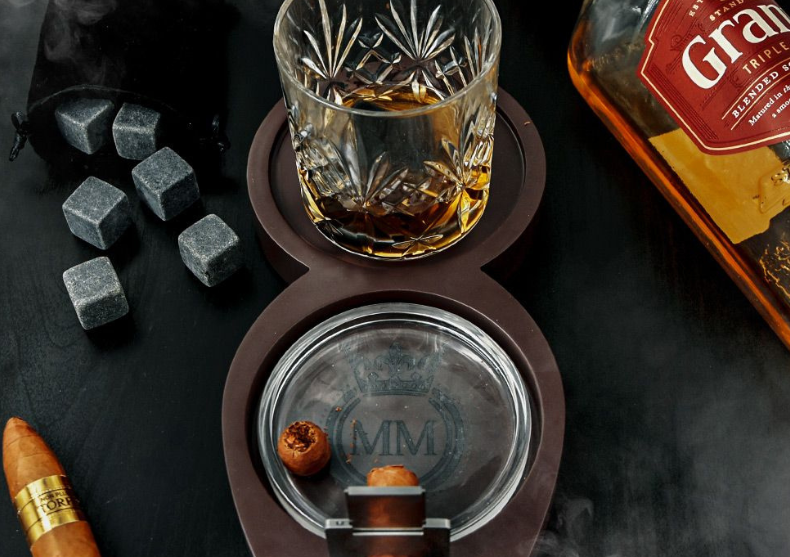 Tava Whisky & Trabucuri -- cu pahar whisky si 9 pietre de racire image